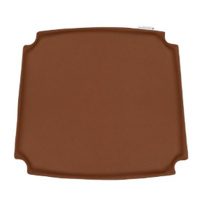 Carl Hansen & Sn CH24-hynde, original fra Carl Hansen & Sn