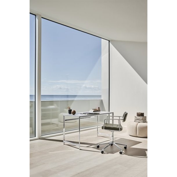 Vipp 453 Spisebordstol - Swivel + Chair m/Hjul