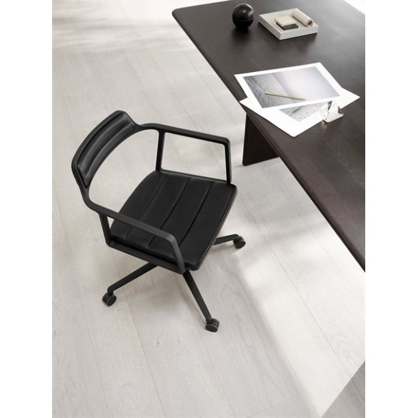 Vipp 452 Spisebordstol - Swivel Chair m/Hjul